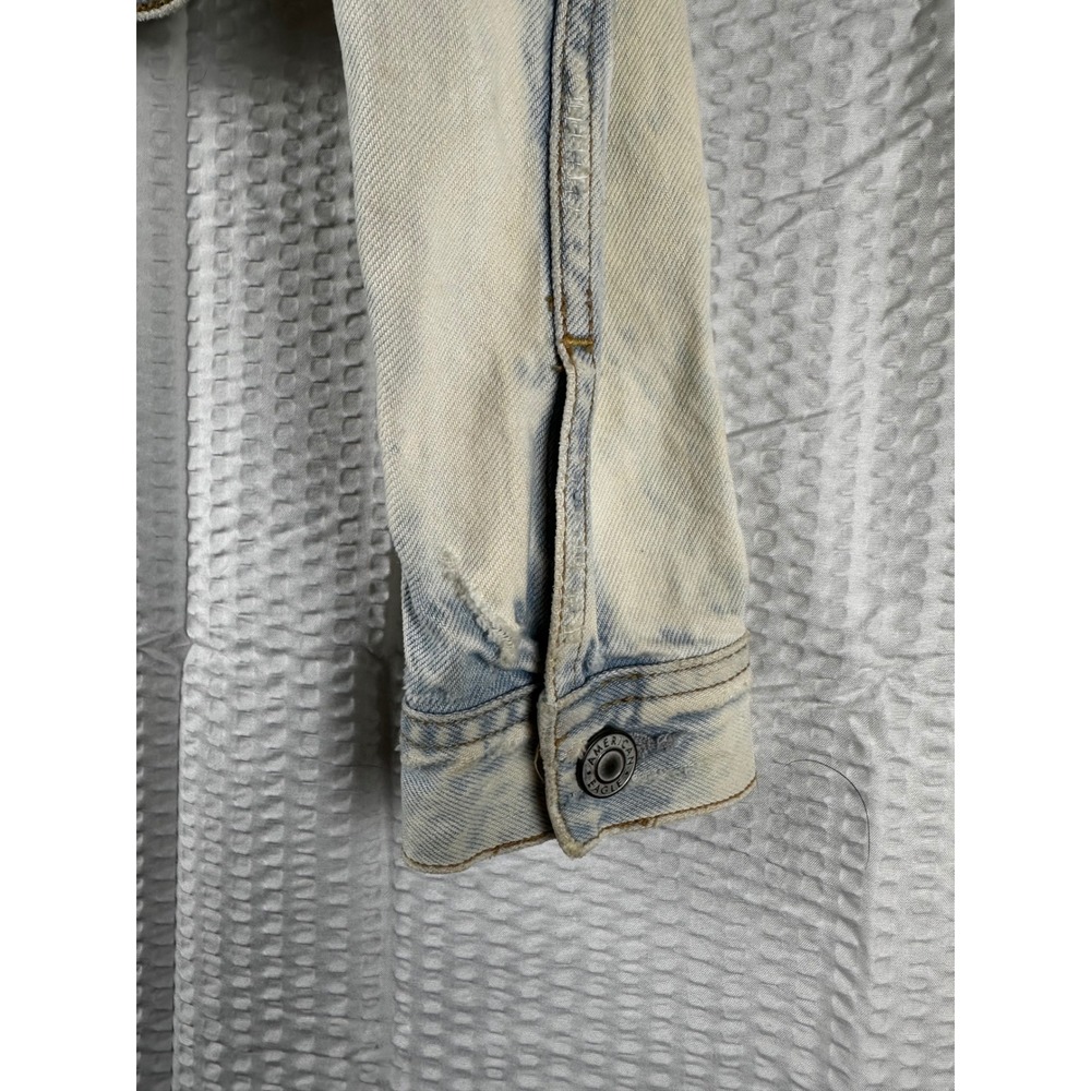 American Eagle Women's XL Distressed Washed Jean‎ Jacket Cropped size XS - Picture 6 of 6